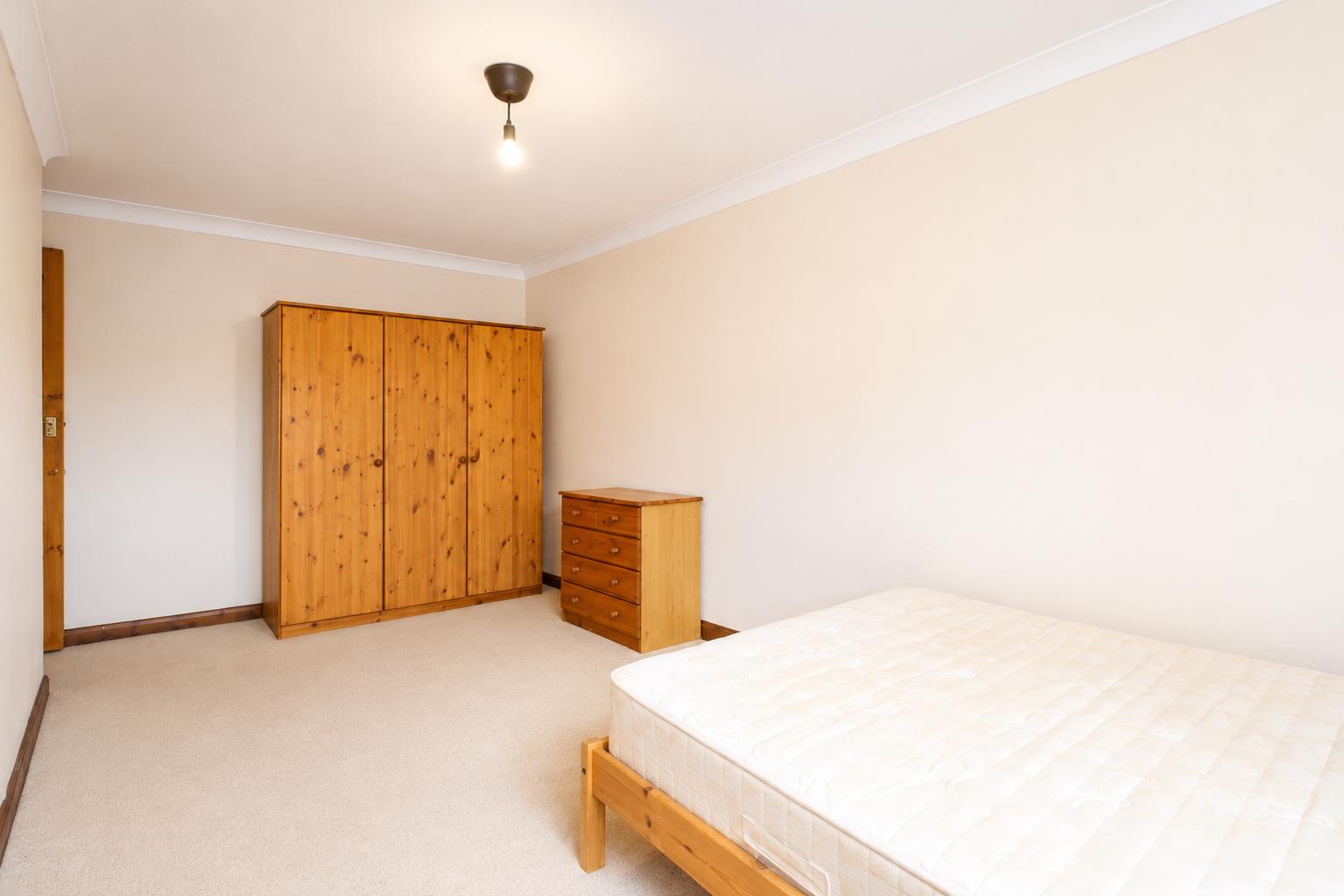 Carlina Place, Conniburrow, Milton Keynes